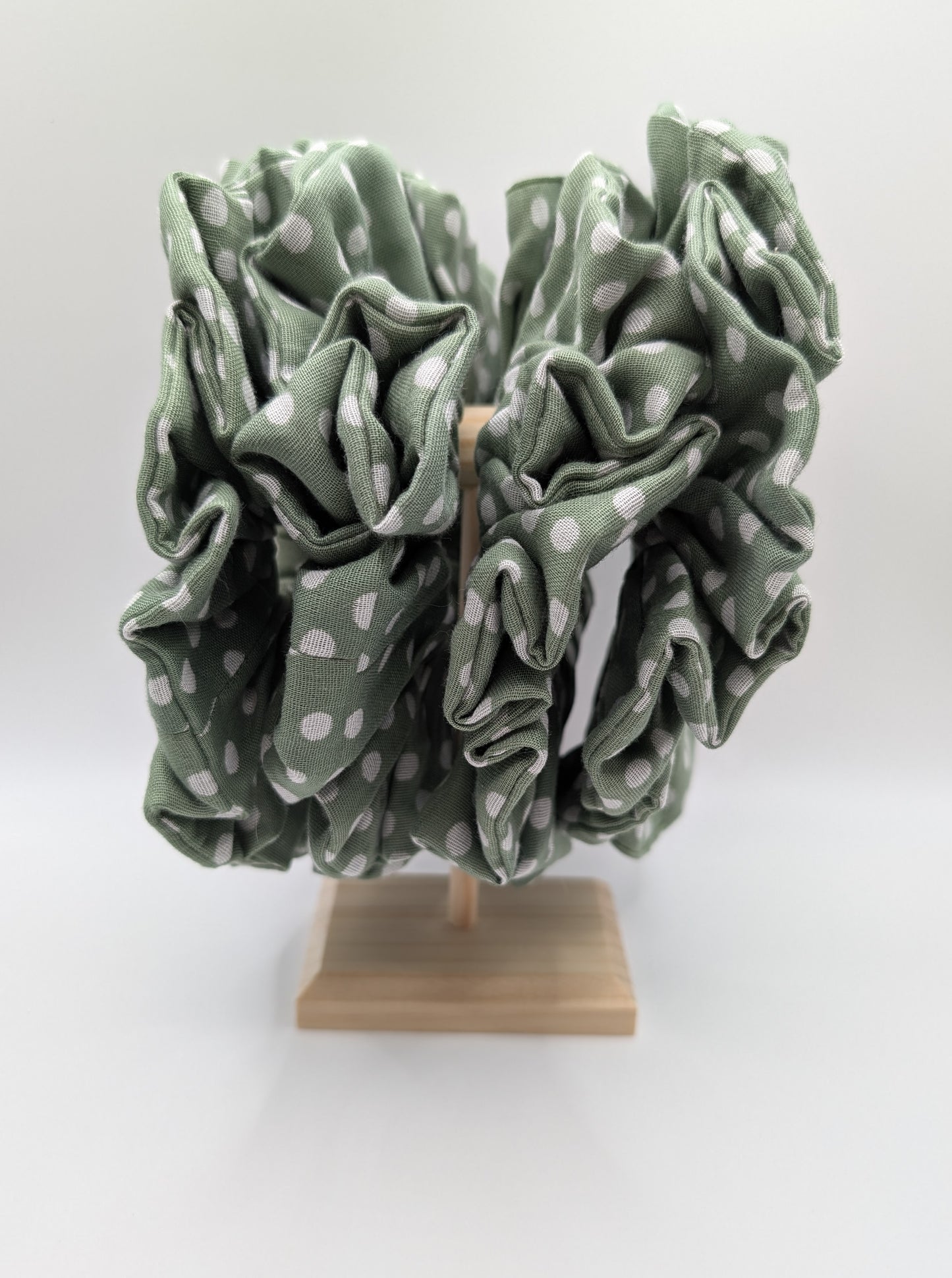 Dorothy XL Scrunchie